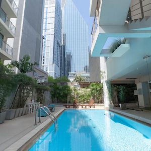Journeyhub Sukhumvit 26, Bangkok - Formerly St James Hotel